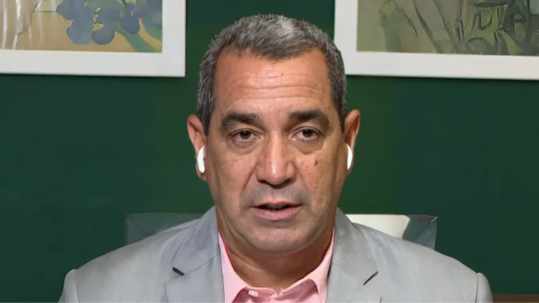 Zinho elege time que subiu de patamar no Brasil: “Ousado”