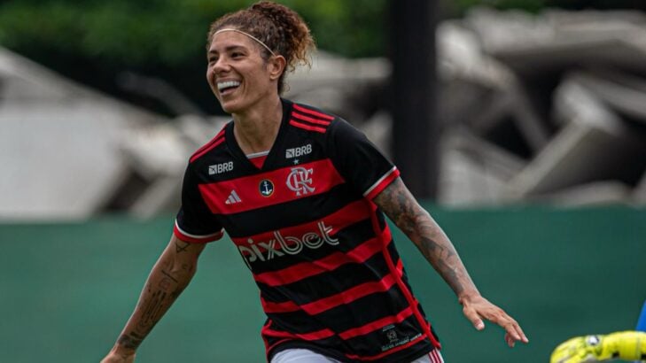 Cristiane fala sobre o futuro do Flamengo no Brasileirão Feminino: “Brigar para estar dentro do G8” Cristiane fala sobre o futuro do Flamengo no Brasileirão Feminino: “Brigar para estar dentro do G8”