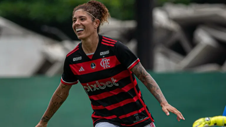 Cristiane fala sobre o futuro do Flamengo no Brasileirão Feminino: “Brigar para estar dentro do G8”