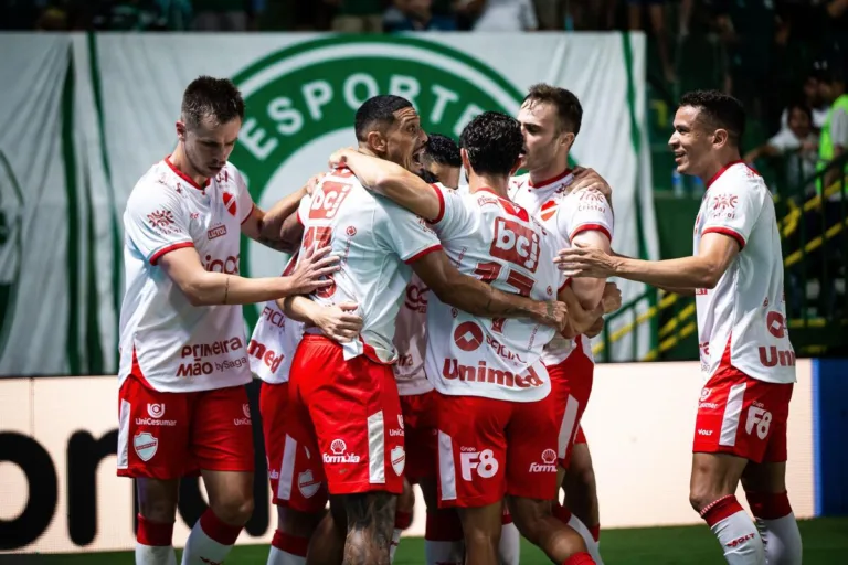 Palpite: Vila Nova-GO x Chapecoense – Brasileirão Série B – 25-04-2025