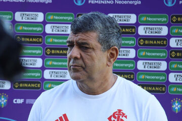 Jorge Barcellos treinando o Internacional