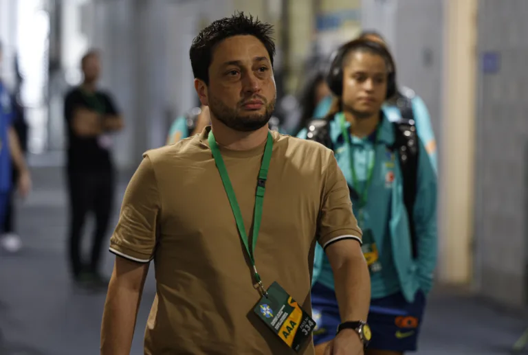 Arthur Elias tem provável escalação e seleção brasileira feminina encara os EUA; veja as principais informações