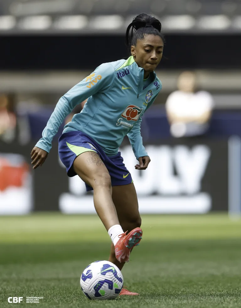 Seleção brasileira feminina encara os Estados Unidos; veja onde assistir e escalações