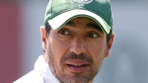 Palmeiras apoia Abel Ferreira, descarta demissão e nos bastidores já trabalha por renovação de contrato
