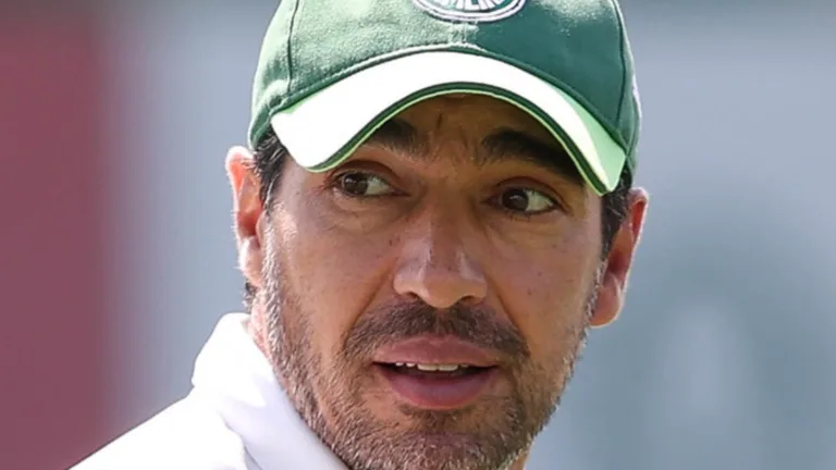 Palmeiras apoia Abel Ferreira, descarta demissão e nos bastidores já trabalha por renovação de contrato