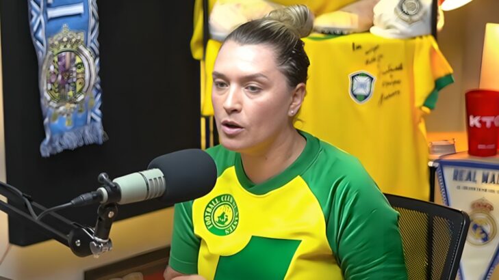 Ana Thaís crava treinador ‘protegido’ de críticas no Brasil Ana Thaís crava treinador ‘protegido’ de críticas no Brasil