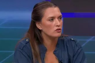Ana Thaís Matos, comentarista de futebol