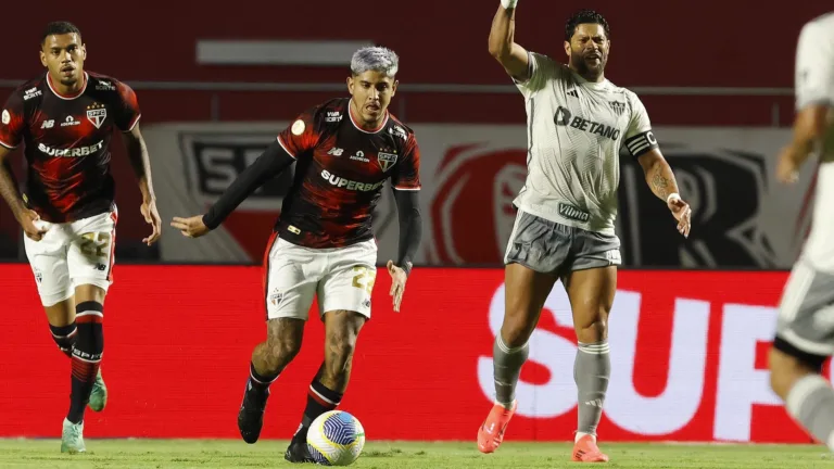 Nilson Cesar antecipa resultado de Atlético-MG x São Paulo pelo Brasileirão: “Não perde”