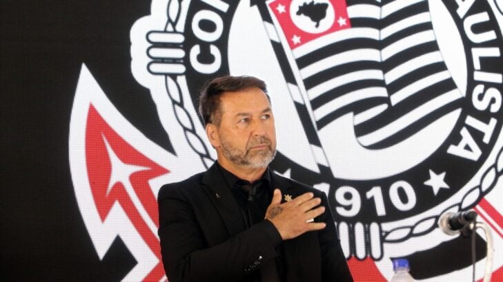 Sormani surpreende com indicação inusitada para novo técnico do Corinthians Sormani surpreende com indicação inusitada para novo técnico do Corinthians