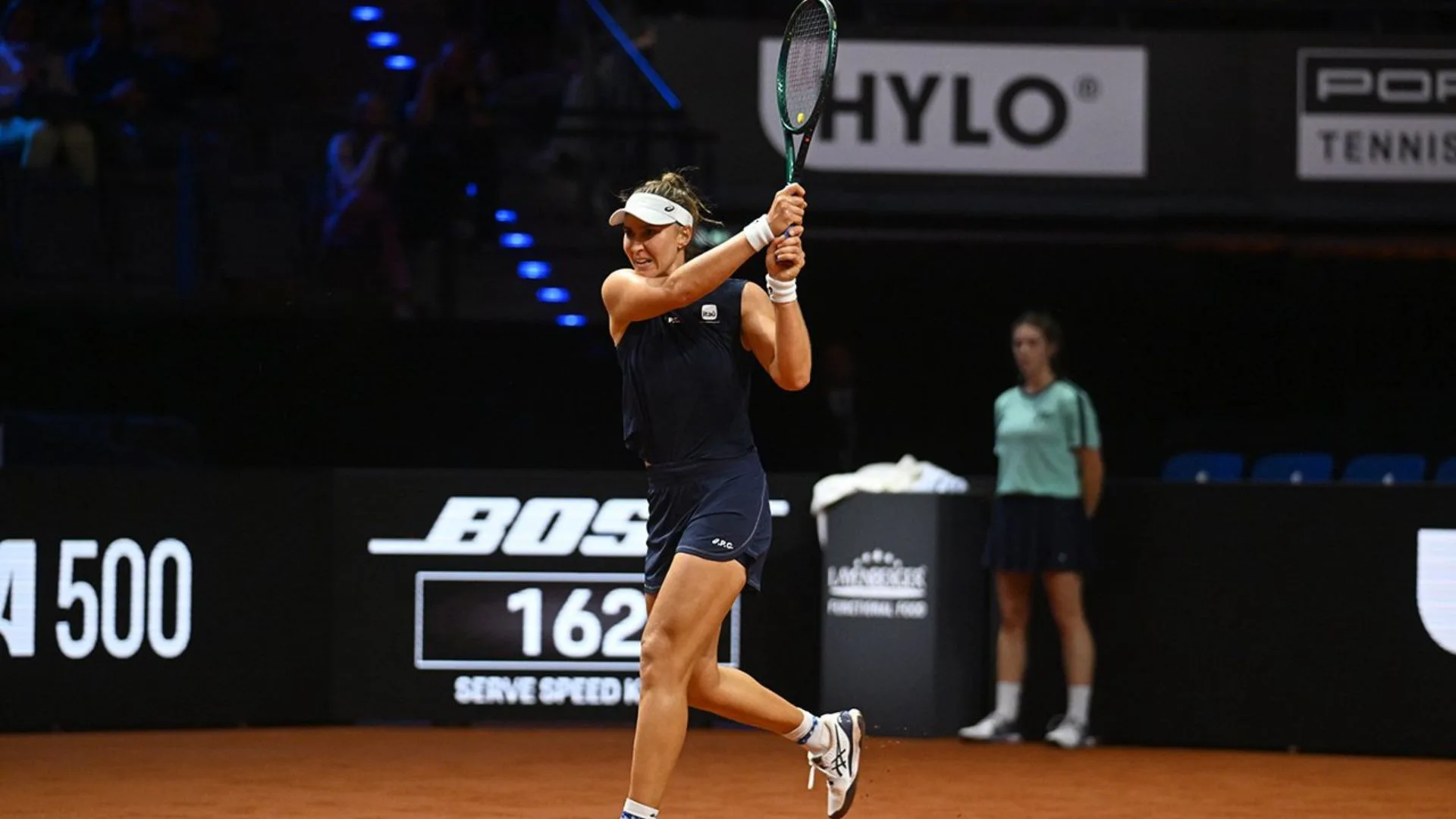 Bia Haddad vence de virada em Madrid e encerra jejum na temporada