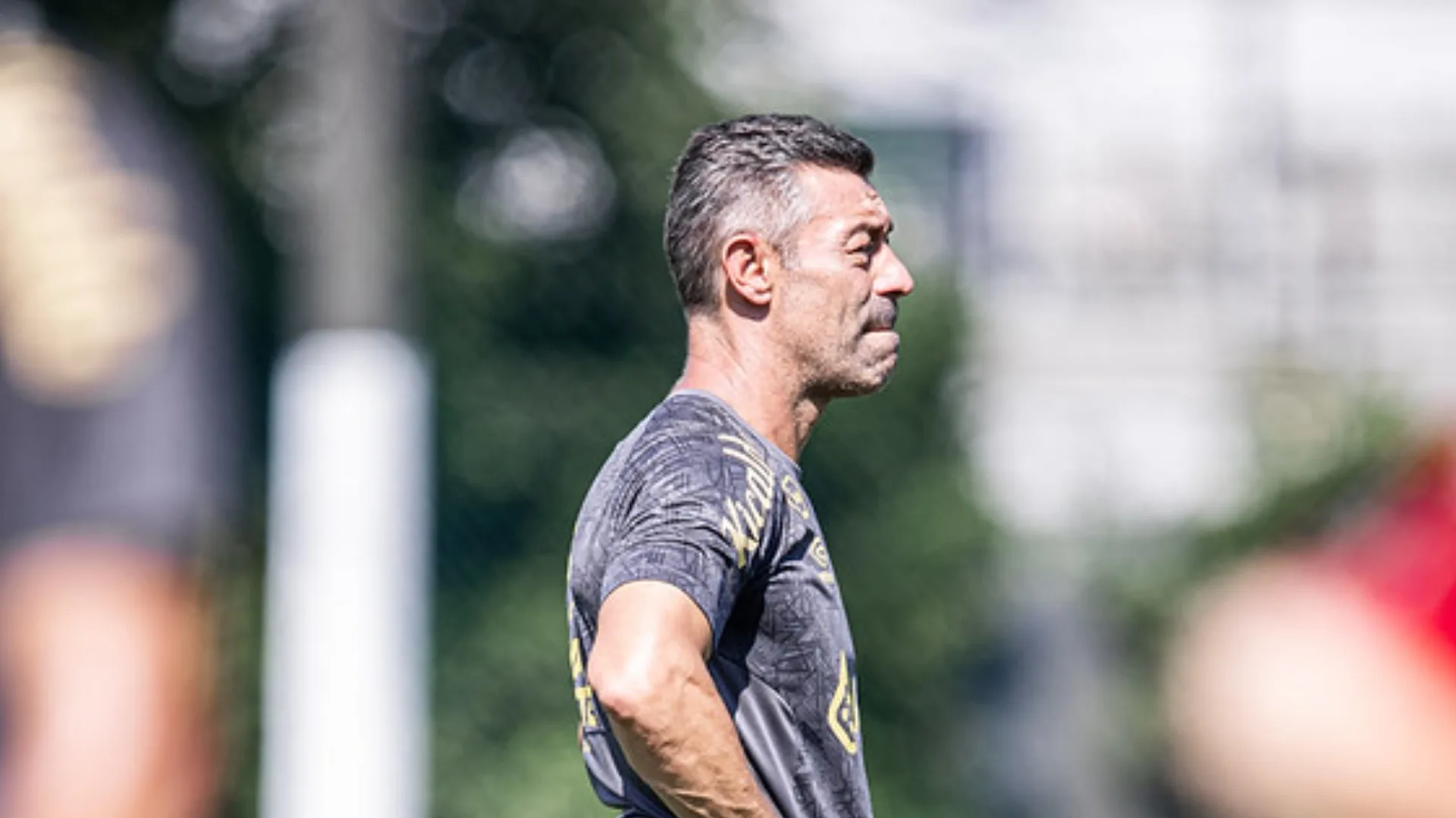 Caixinha pressionado? Santos já teria possíveis opções em caso de demissão