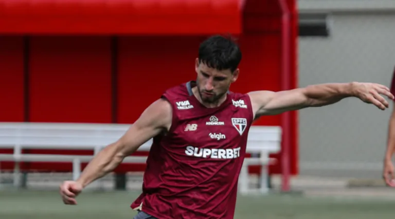 SPFC intensifica buscas para substituto de Calleri