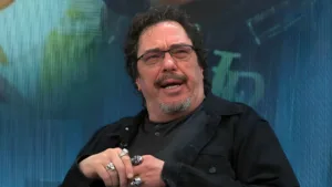 Casagrande aponta clubes do Brasileirão que ‘enganam’ seu torcedor: “Risco de cair”