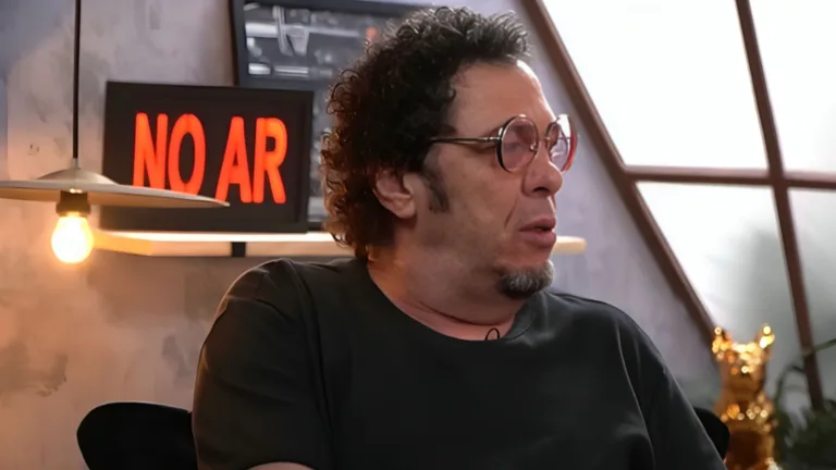 Casagrande indica time com limitações no Brasil hoje: “Muito claro”