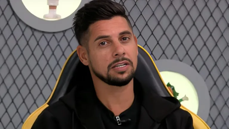 Cicinho surpreende com placar de Flamengo x Corinthians no Brasileirão