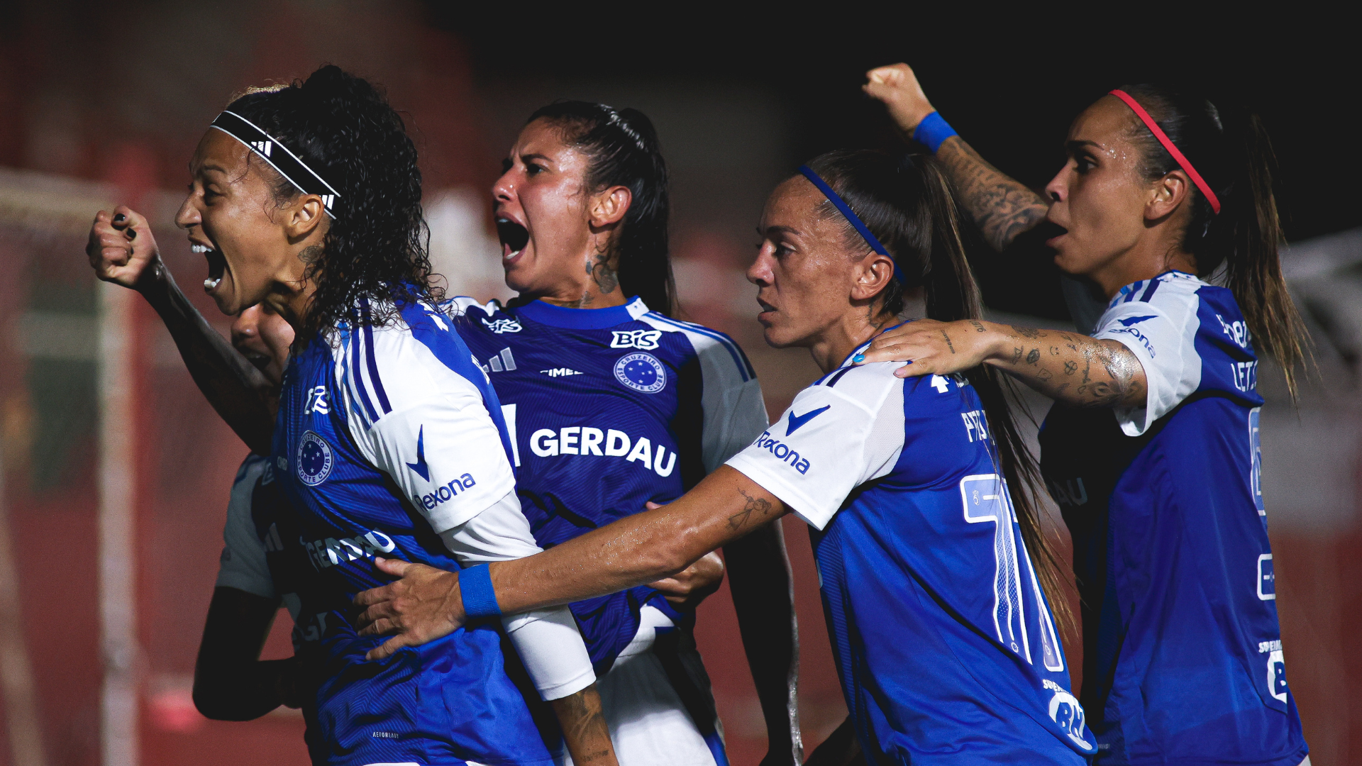 Cruzeiro vence o Internacional e segue invicto no Brasileirão Feminino