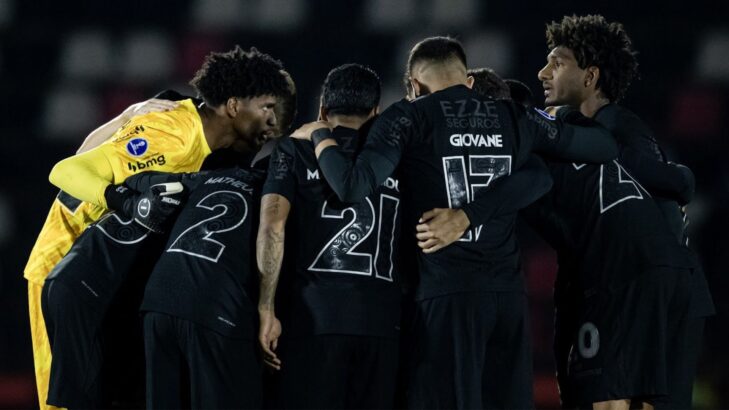 Casagrande “cobra” jogador do Corinthians que precisa entregar mais fora de casa Casagrande “cobra” jogador do Corinthians que precisa entregar mais fora de casa