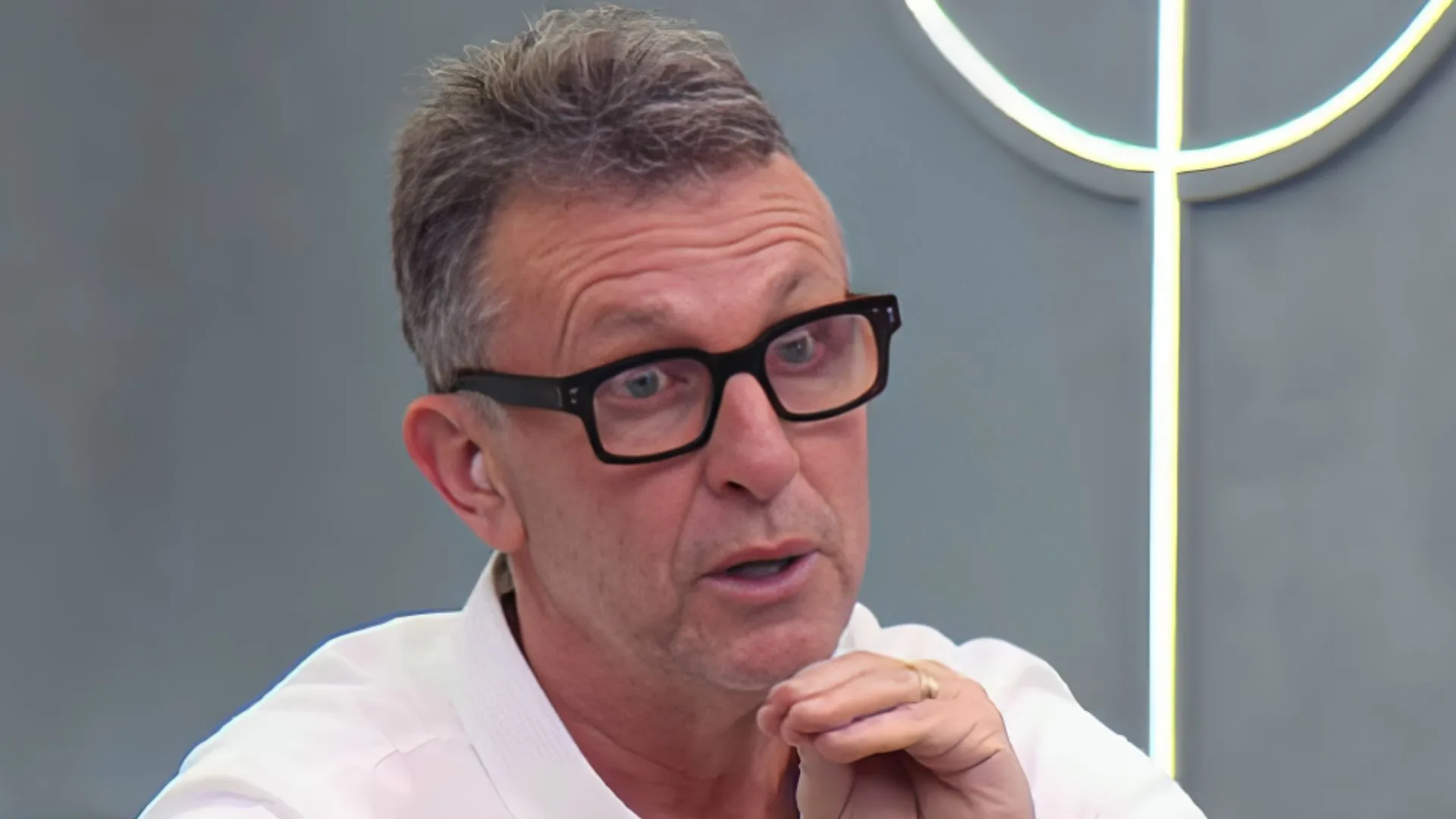 Craque Neto alfineta técnico do Brasileirão por fala: “Cara de pau”