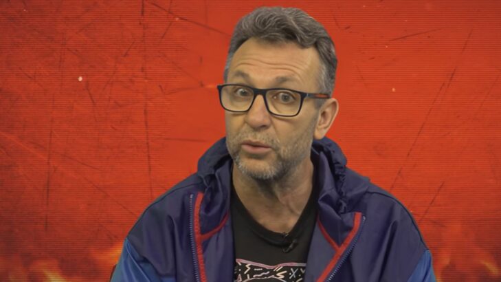 Craque Neto elege maior gênio da lateral-direita no futebol: “Ninguém jogou 50%” Craque Neto elege maior gênio da lateral-direita no futebol: “Ninguém jogou 50%”