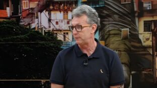 Craque Neto na apresentação do "Os Donos da Bola" (Reprodução - YouTube)