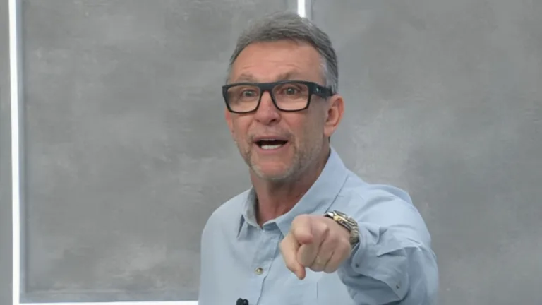 Craque Neto crava time com camisa pesada no futebol brasileiro: “Força”