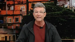 Craque Neto crava time que pode tirar título do Flamengo no Brasileirão