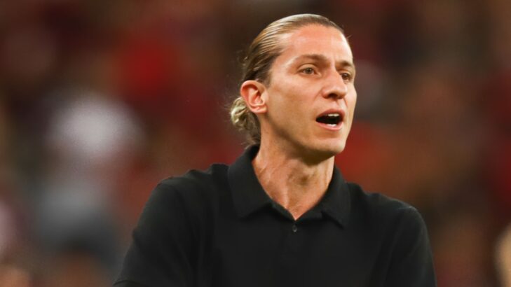 Craque Neto dá recado para Filipe Luís, do Flamengo, após polêmica Craque Neto dá recado para Filipe Luís, do Flamengo, após polêmica