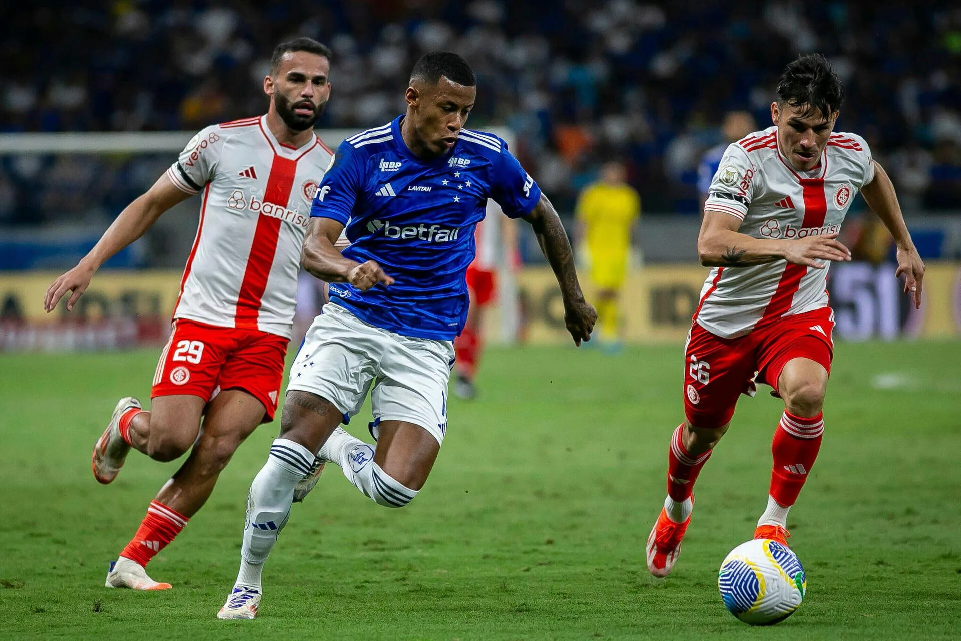 Cruzeiro não vence Internacional há quase 10 anos; veja odds para Brasileirão