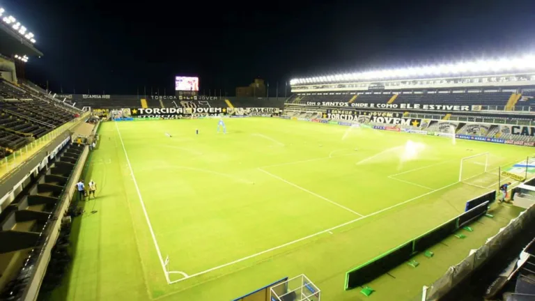 Santos x Atlético-MG: saiba onde assistir ao jogo do Brasileirão