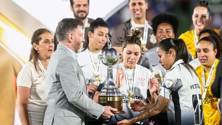Corinthians atrasa pagamento de premiações pelo título da Libertadores Feminina 2024