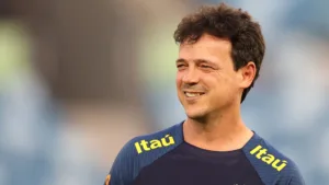 Fernando Diniz define clube que dá aula no Brasil: “Exemplo de sucesso”