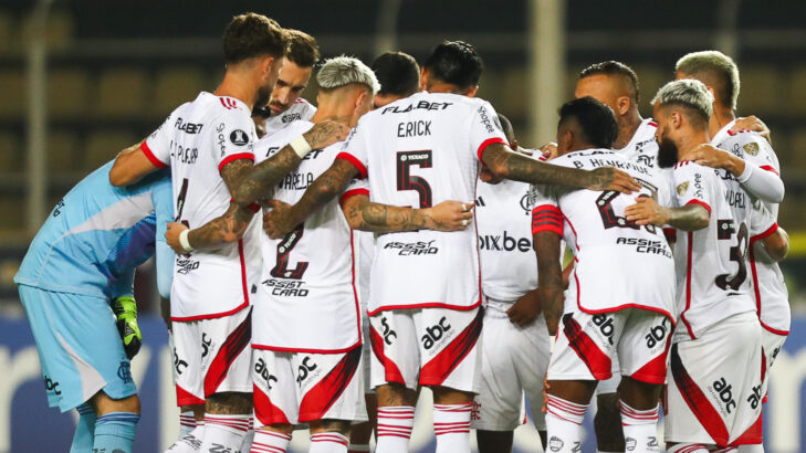 Flávio Prado explica “choque de realidade” do Flamengo em técnico: “Ficou assustado” Flávio Prado explica “choque de realidade” do Flamengo em técnico: “Ficou assustado”