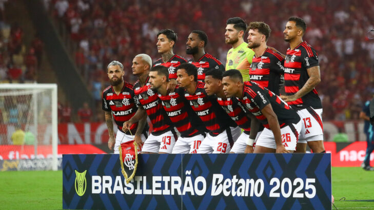 Ana Thaís indica dois jogadores do Flamengo para ‘virada de chave’ da seleção brasileira Ana Thaís indica dois jogadores do Flamengo para ‘virada de chave’ da seleção brasileira