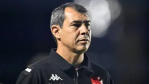 Vasco anuncia demissão de Fábio Carille após mais uma derrota no Brasileirão
