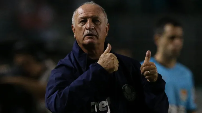 Felipão destaca comentarista da Globo com estilo de boleiro: “É uma figura”