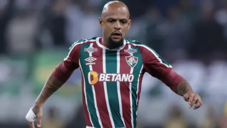 Felipe Melo se encanta com time do Brasileirão: “Futebol bonito”