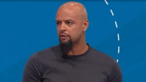 Felipe Melo destaca clube exemplar no Brasil hoje: “Dar os parabéns”