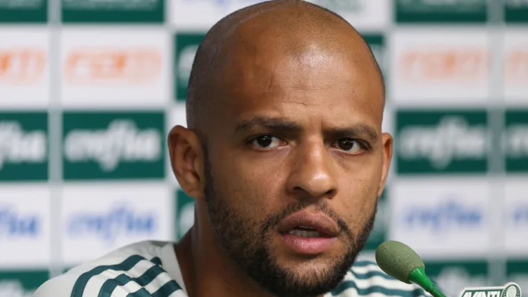 Felipe Melo elege time perigoso na Libertadores: “Incrível”
