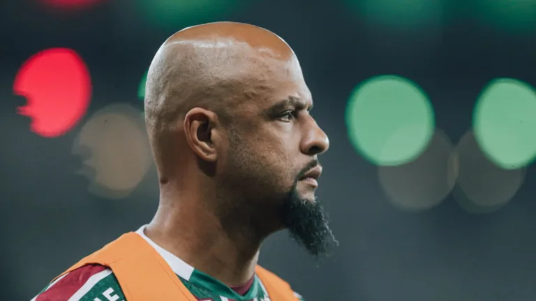 Felipe Melo elege torcida fantástica no Brasil: “Empurra mesmo”