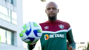 Felipe Melo encerrou a carreira defendendo as cores do Fluminense (Divulgação - Fluminense)