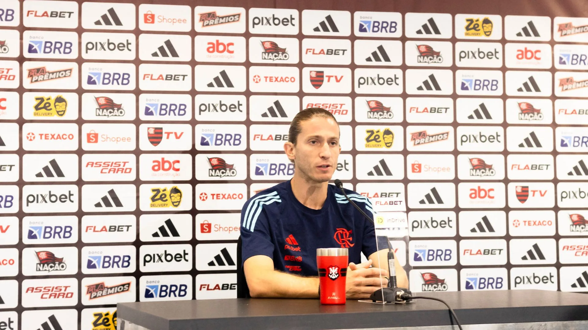 Filipe Luís, do Flamengo, elege time difícil de enfrentar no Brasil