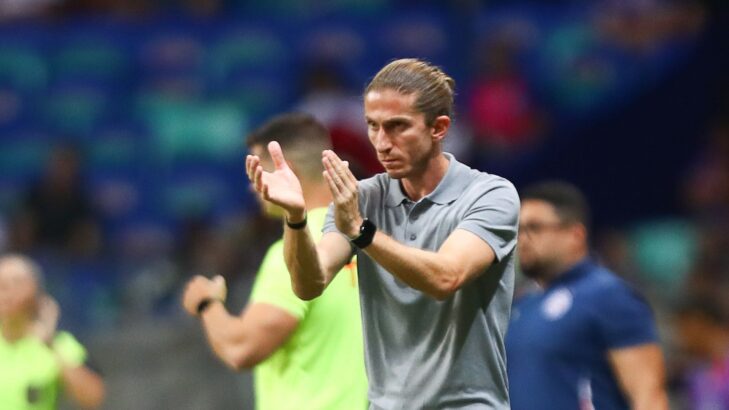 RMP diz que Filipe Luís já superou técnico badalado do futebol brasileiro: “Teve problemas” RMP diz que Filipe Luís já superou técnico badalado do futebol brasileiro: “Teve problemas”
