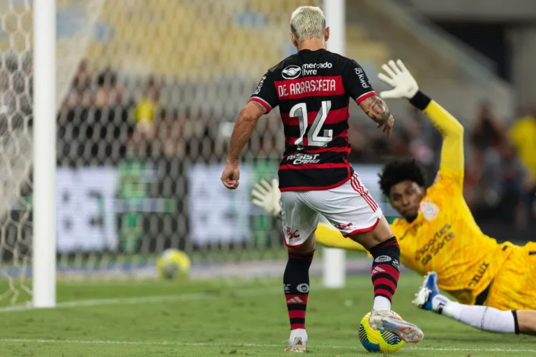 Corinthians não vence no Maracanã desde 2022; veja odds contra Flamengo