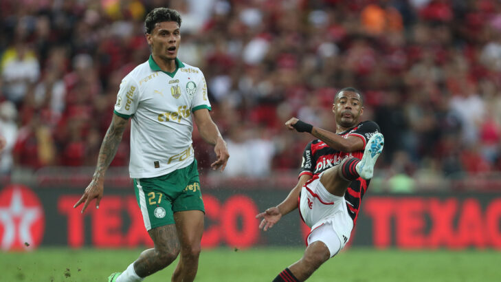 Caio Ribeiro elege time que pode bater de frente com Flamengo e Palmeiras Caio Ribeiro elege time que pode bater de frente com Flamengo e Palmeiras