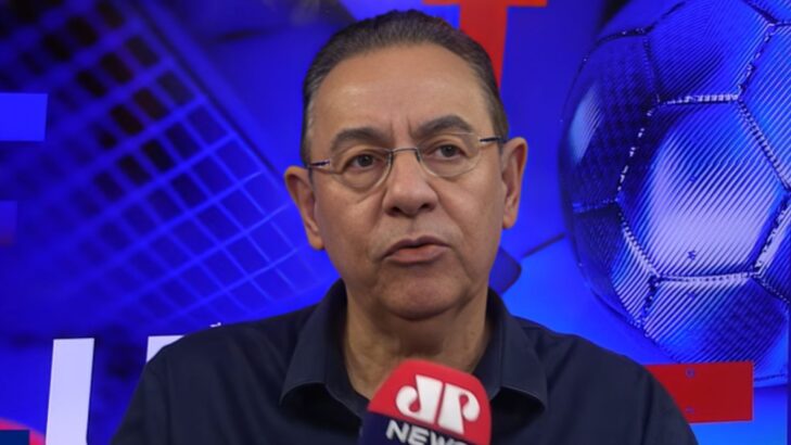Flávio Prado aponta contratação que é ‘mico’ no Brasil hoje: “Eu avisei” Flávio Prado aponta contratação que é ‘mico’ no Brasil hoje: “Eu avisei”