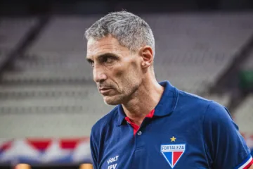 Sormani descarta Vojvoda no Santos após demissão no Fortaleza: “Não pode ficar trocando de treinador”
