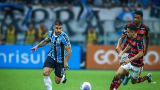 Grêmio x Flamengo jogam neste domingo ( FOTO: LUCAS UEBEL/GREMIO FBPA)
