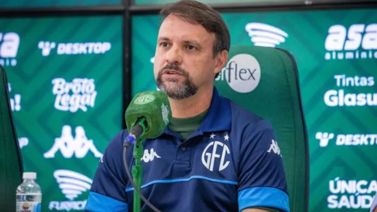 Guarani, na zona de rebaixamento da Série C, demite técnico Maurício Souza