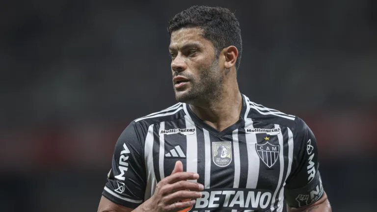 Hulk crava goleiro injustiçado na seleção brasileira: “Um pecado”
