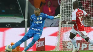 Internacional x Palmeiras: onde assistir ao jogo do Brasileirão